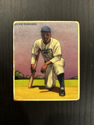 Picture, Helmar Brewing, R319-Helmar Card # 56, Jackie Robinson (HOF), Kneeling, Brooklyn Dodgers